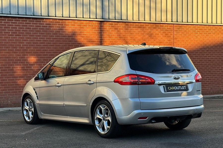 2012 Ford S-Max photo 6