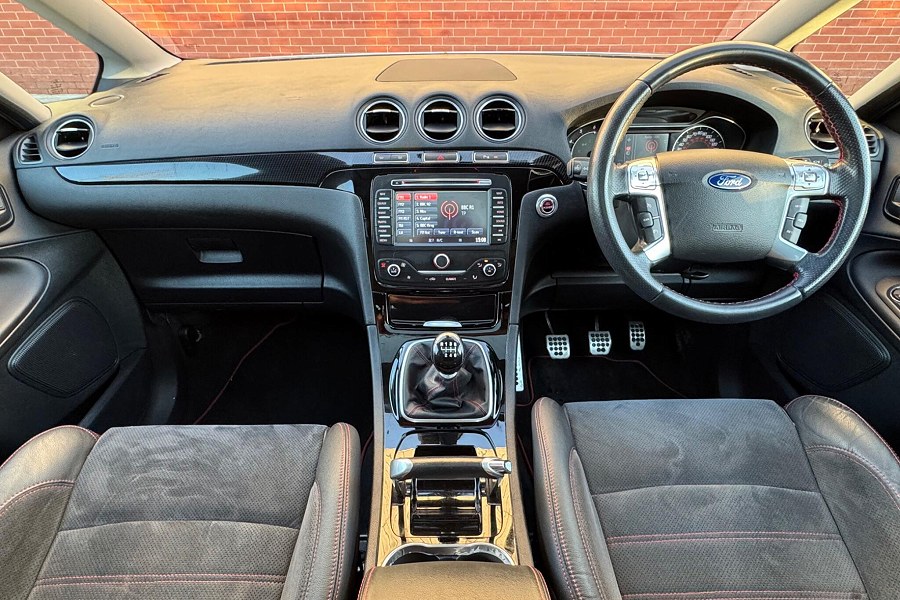2012 Ford S-Max photo 13