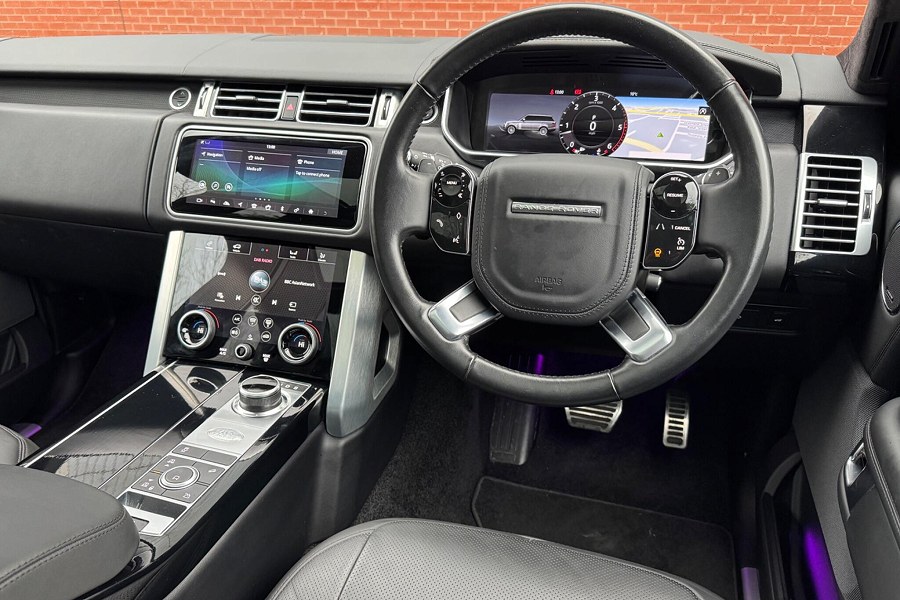 2021 Land Rover Range Rover photo 3