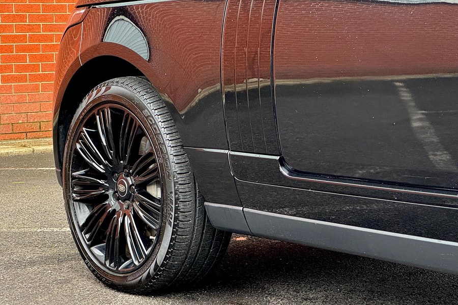 2021 Land Rover Range Rover photo 14