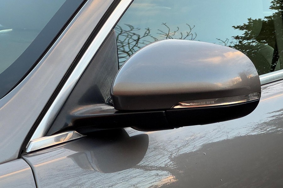 2011 Jaguar XF photo 13