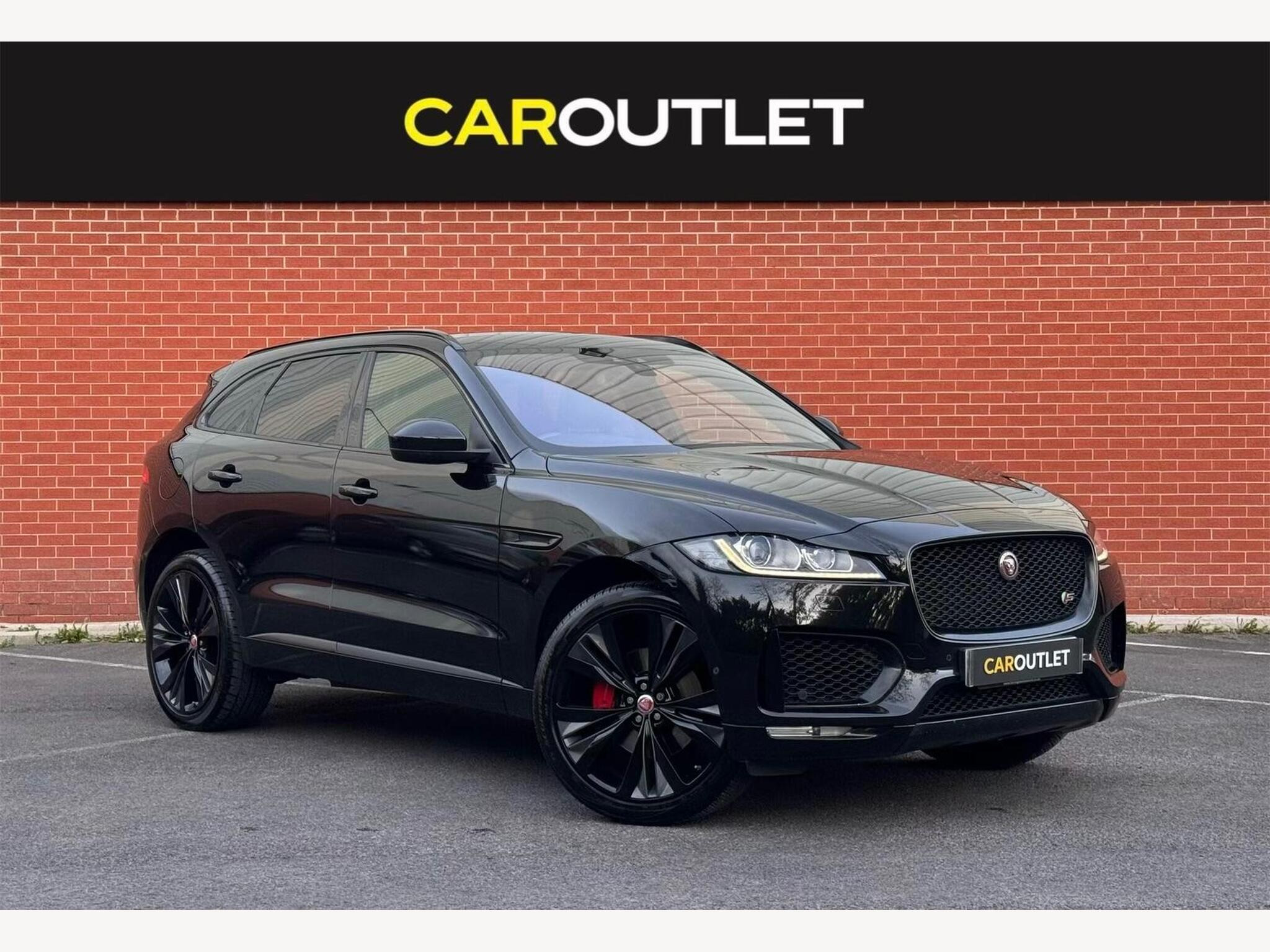 2018 Jaguar F-PACE 3.0 D300 V6 S Auto AWD Euro 6 (s/s) 5dr for sale at Car Outlet UK