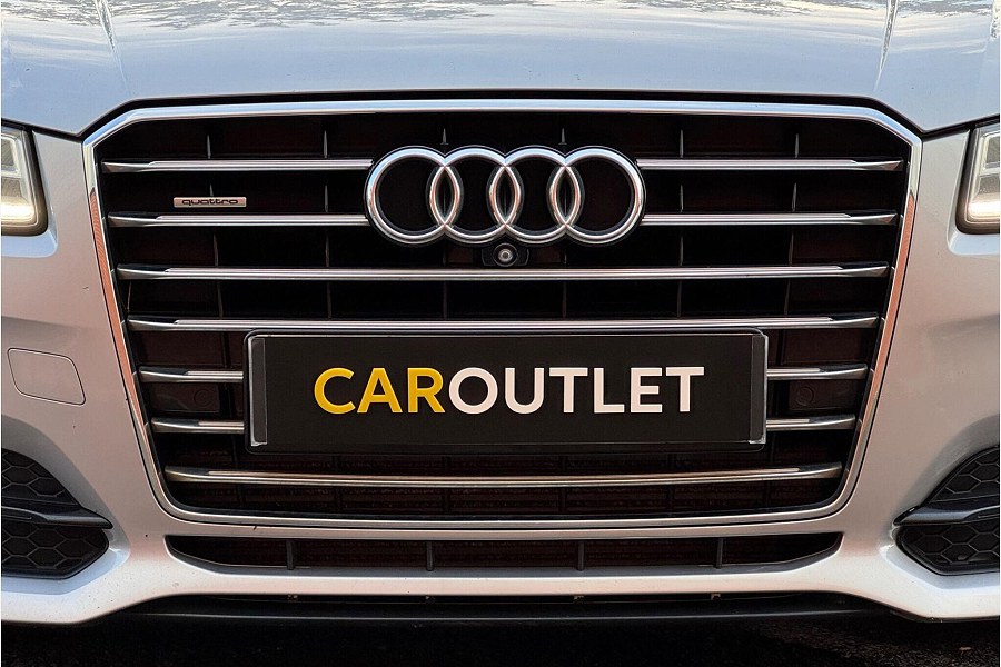 2015 Audi A8 photo 11