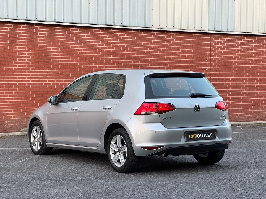2015 Volkswagen Golf photo 6