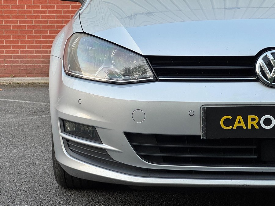 2015 Volkswagen Golf photo 9