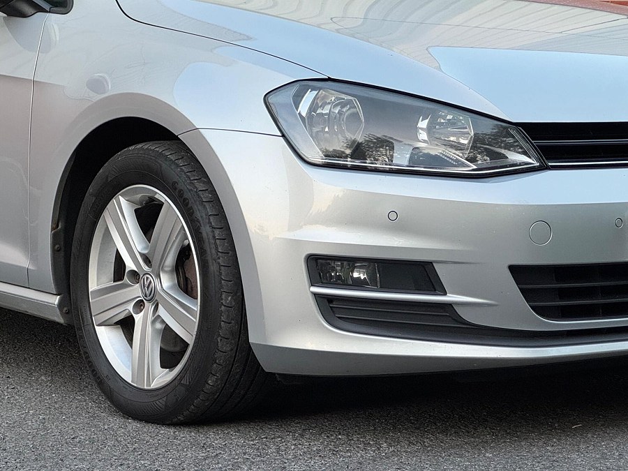 2015 Volkswagen Golf photo 12