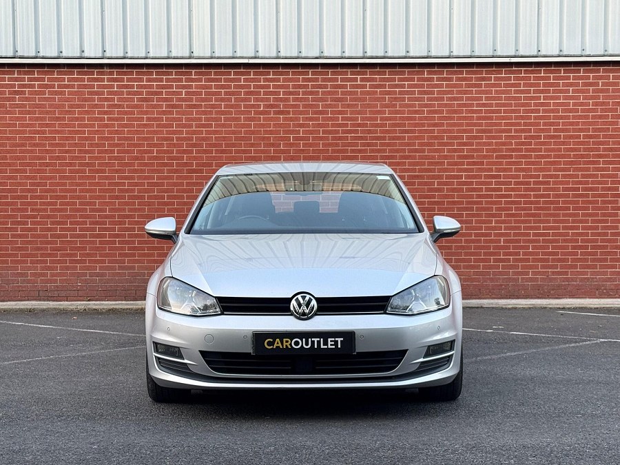 2015 Volkswagen Golf photo 4