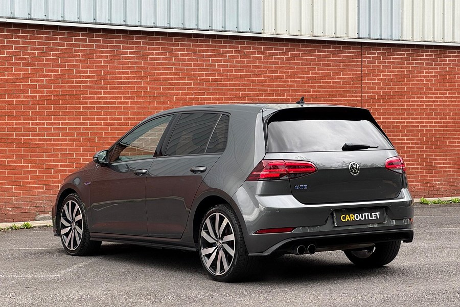 2018 Volkswagen Golf photo 6