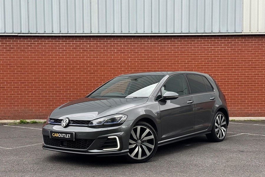2018 Volkswagen Golf photo 5