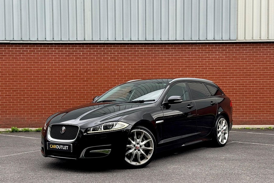 2014 Jaguar XF photo 5