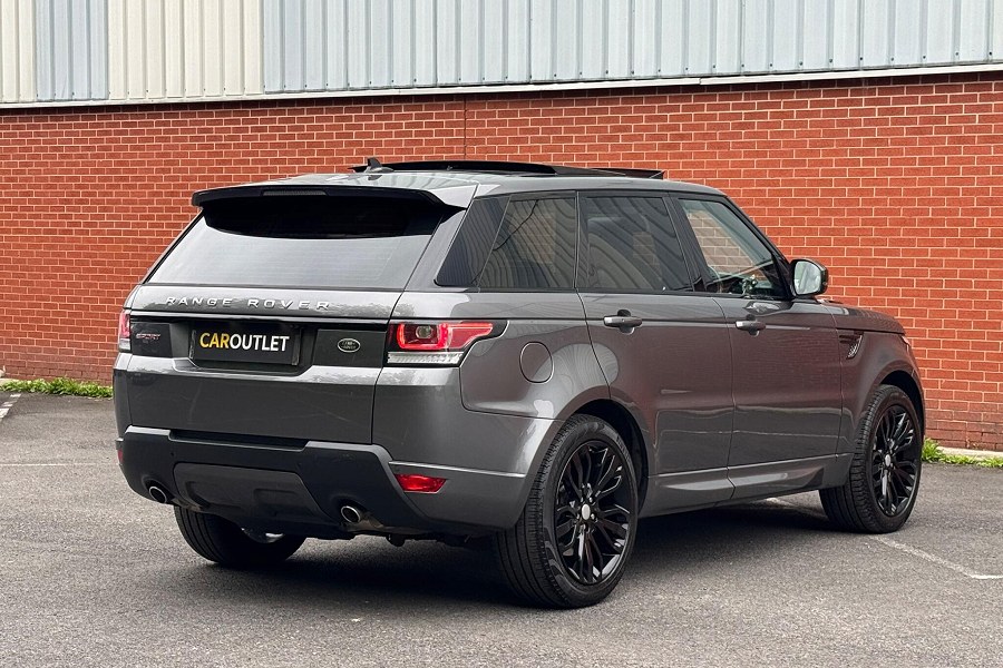 2016 Land Rover Range Rover Sport photo 2