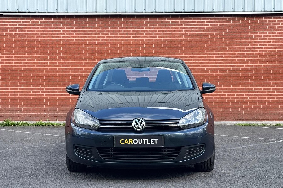 2011 Volkswagen Golf photo 4