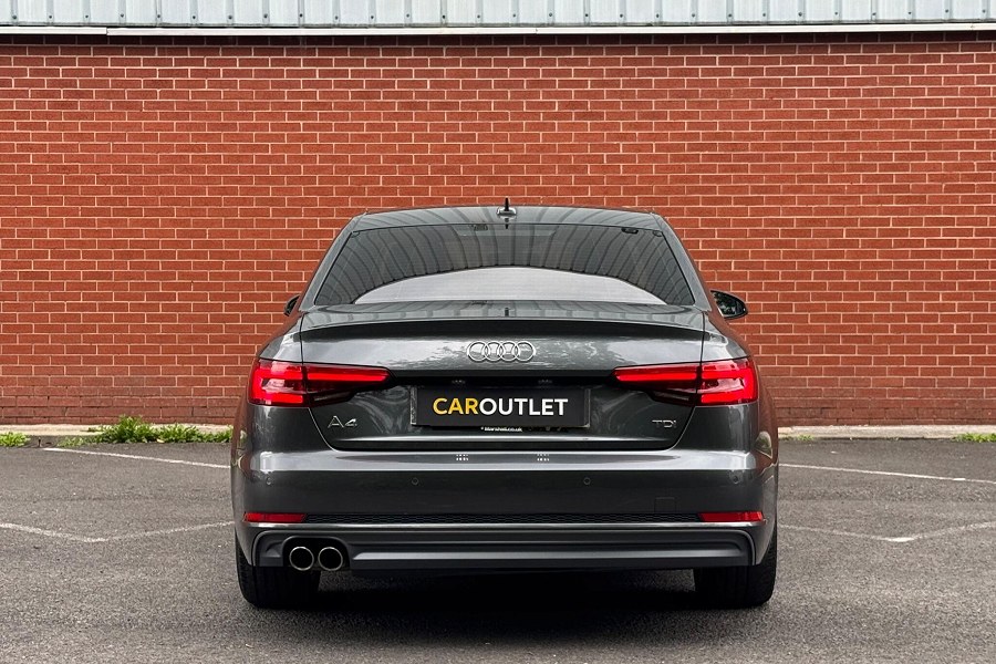 2016 Audi A4 photo 7