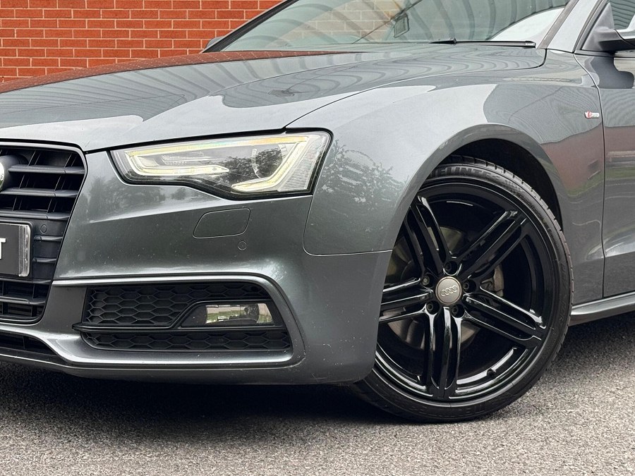 2012 Audi A5 photo 12