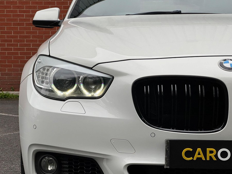 2013 BMW 5 Series Gran Turismo photo 10