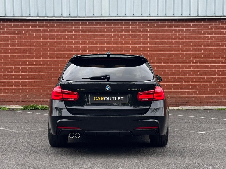2017 BMW 3 Series photo 7