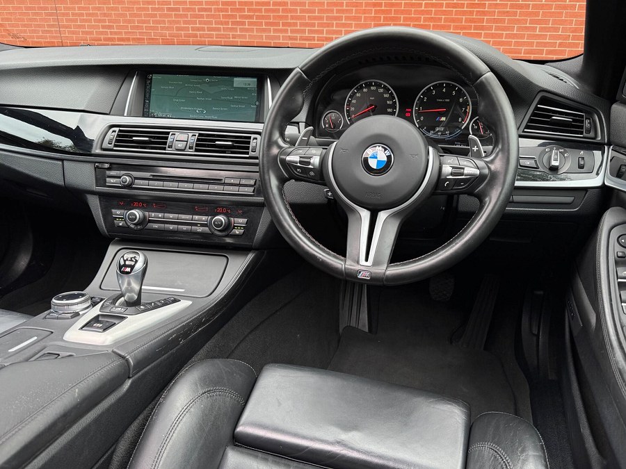 2014 BMW M5 photo 3