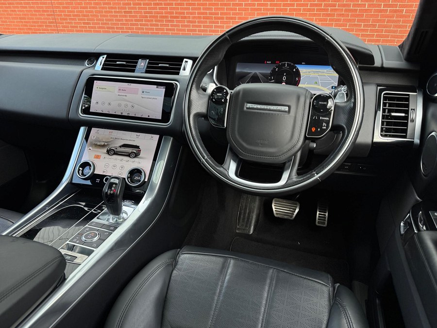 2018 Land Rover Range Rover Sport photo 3