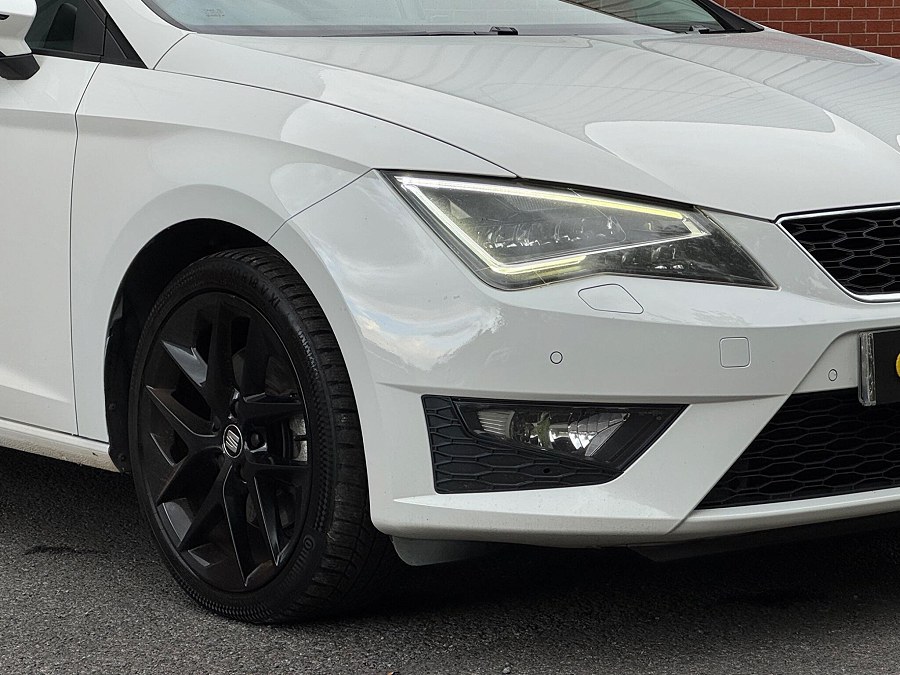 2014 SEAT Leon photo 10