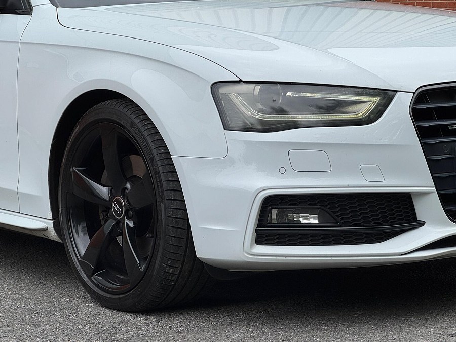 2015 Audi A4 photo 11