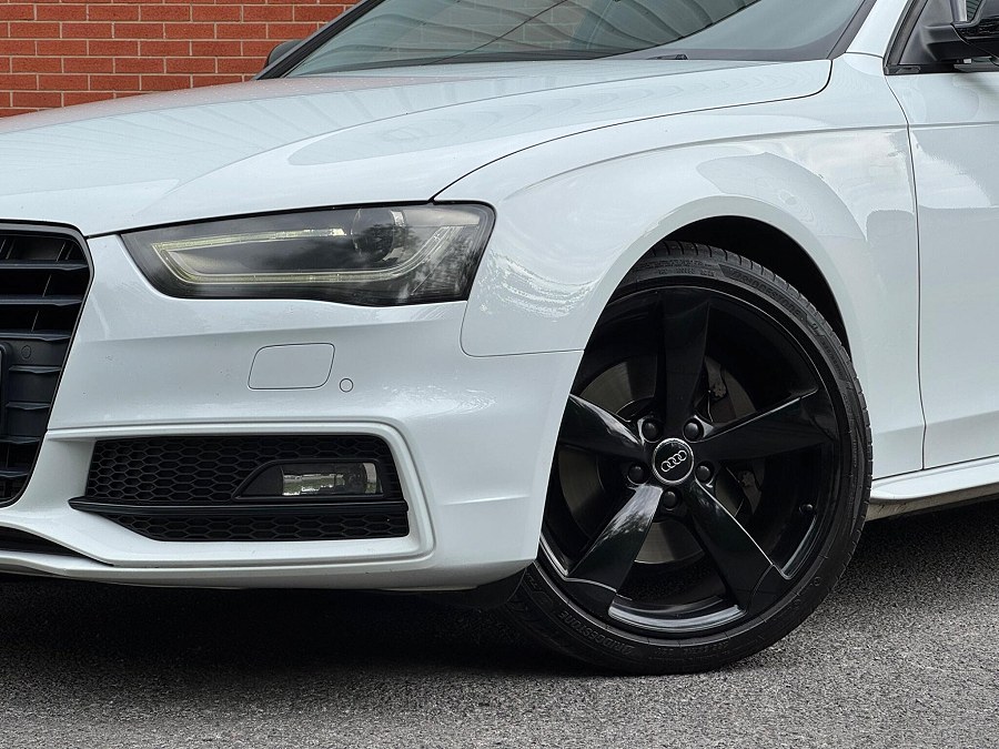 2015 Audi A4 photo 14