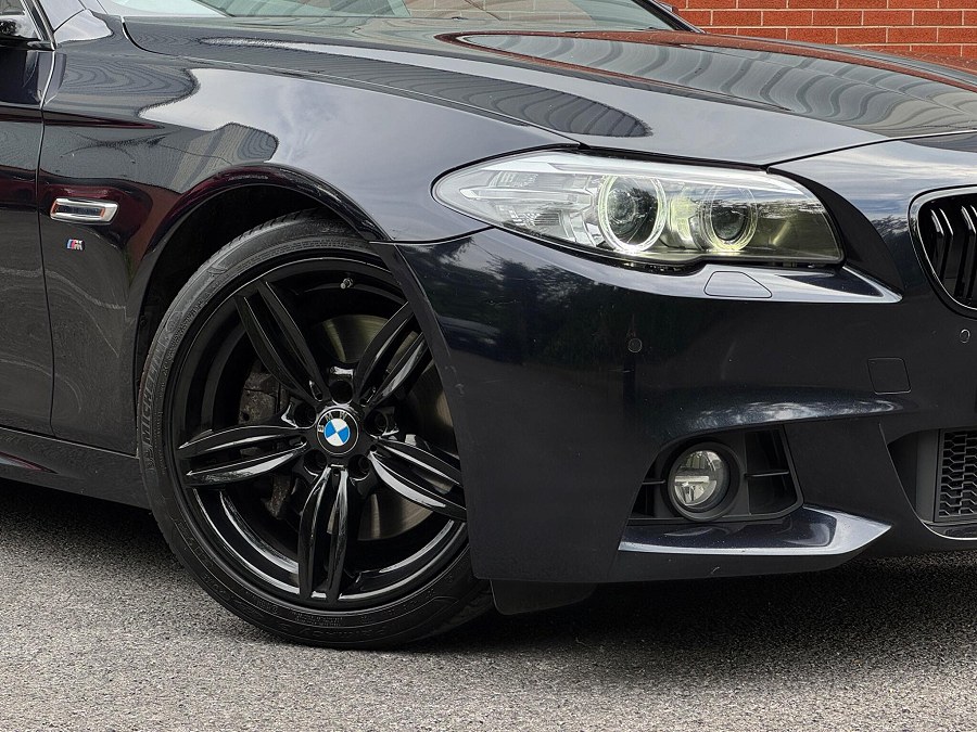 2015 BMW 5 Series photo 10