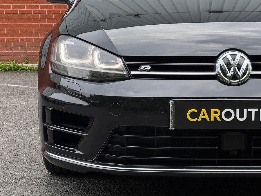 2015 Volkswagen Golf photo 9