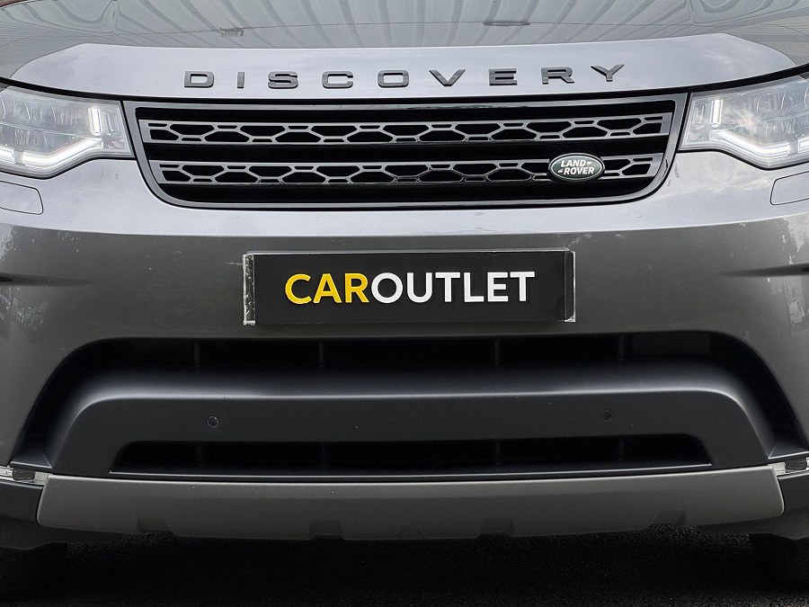 2018 Land Rover Discovery photo 8