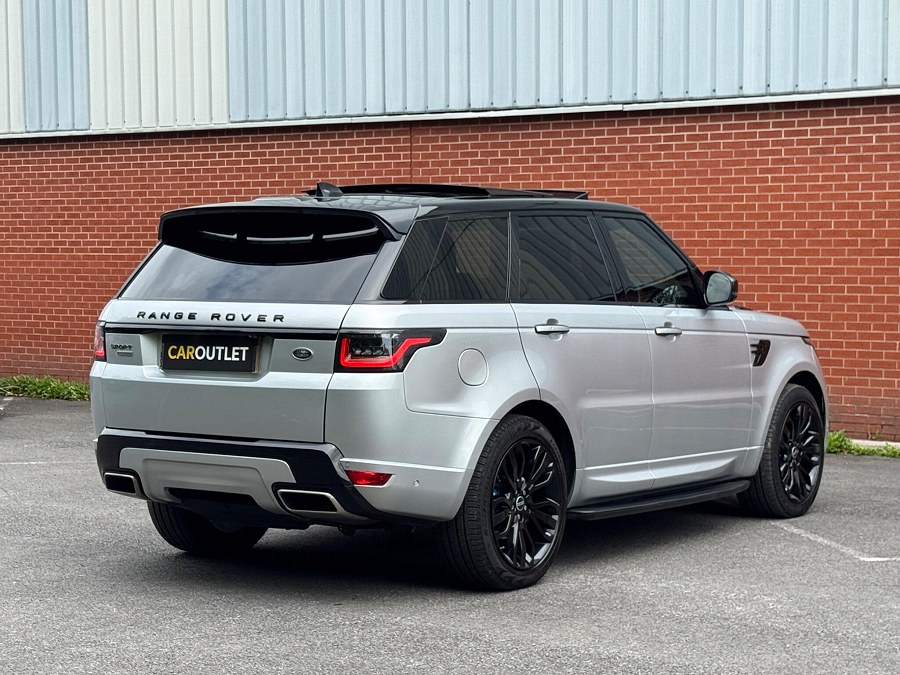 2018 Land Rover Range Rover Sport photo 2