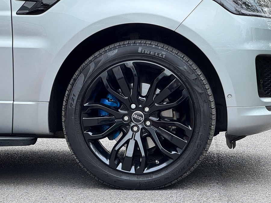 2018 Land Rover Range Rover Sport photo 13