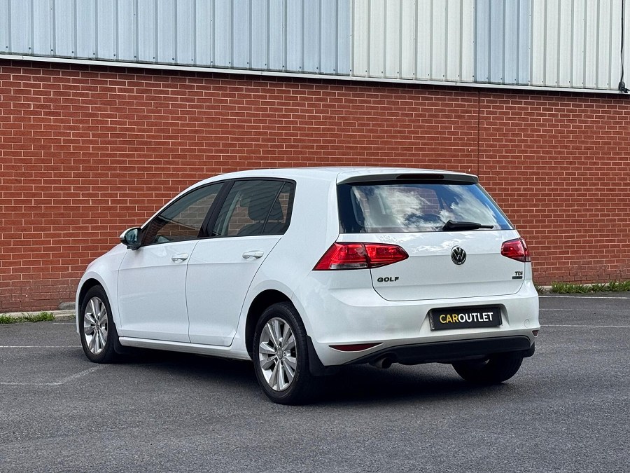 2013 Volkswagen Golf photo 6