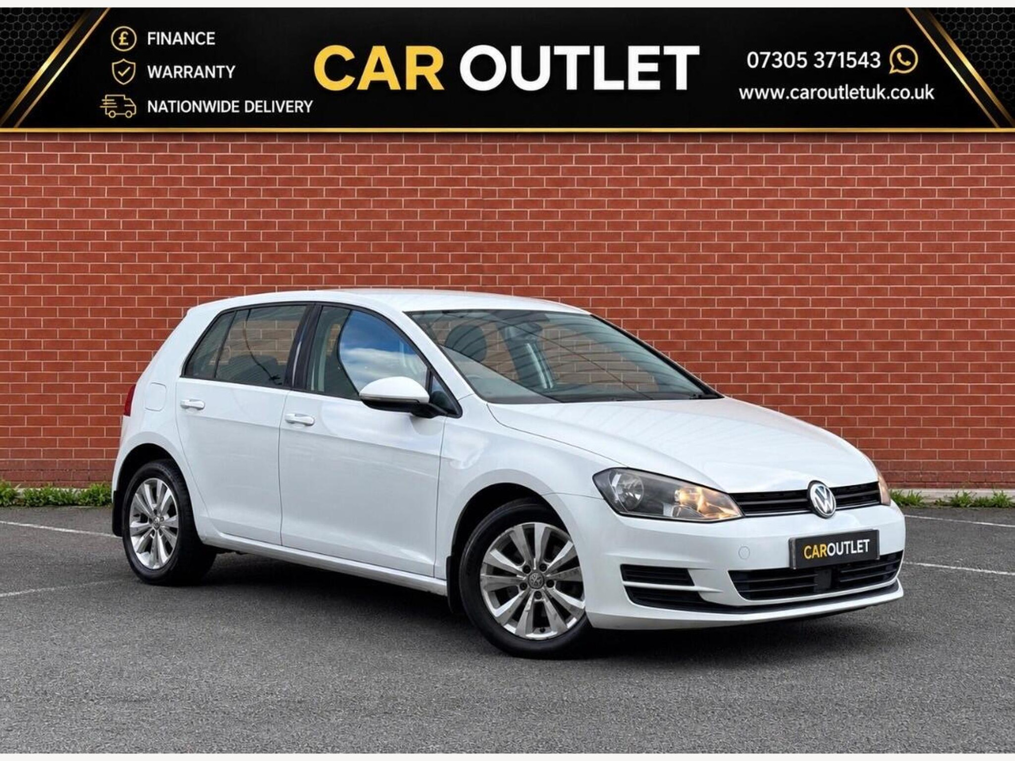 2013 Volkswagen Golf 1.6 TDI BlueMotion Tech SE DSG Euro 5 (s/s) 5dr for sale at Car Outlet UK