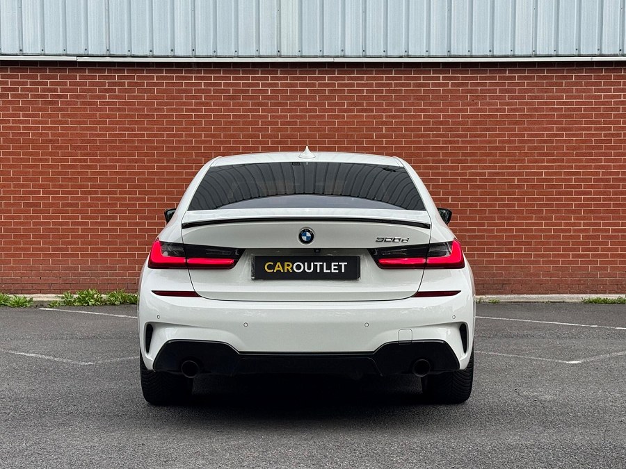 2020 BMW 3 Series photo 7