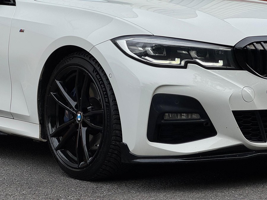 2020 BMW 3 Series photo 12
