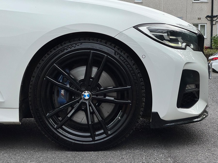 2020 BMW 3 Series photo 13