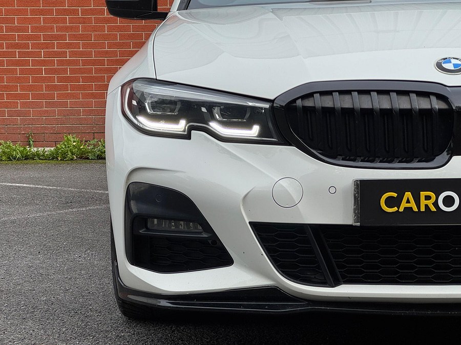 2020 BMW 3 Series photo 10