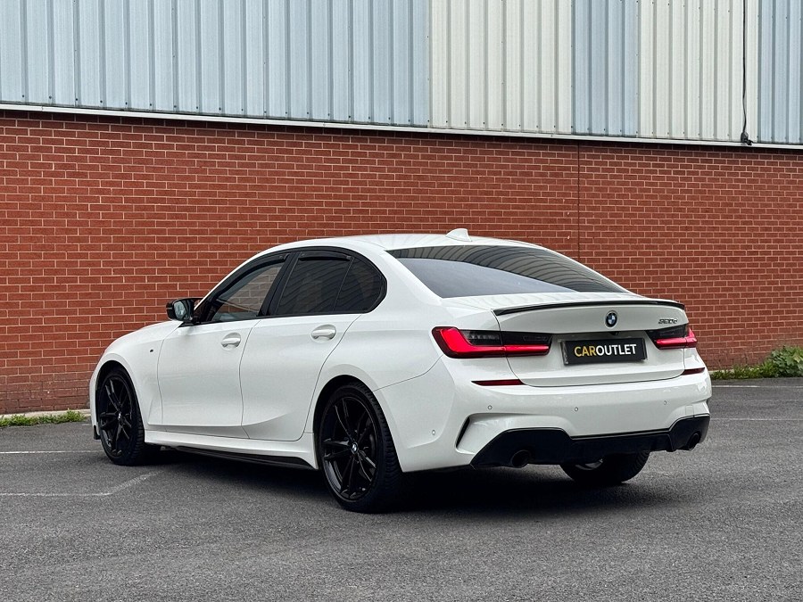 2020 BMW 3 Series photo 6
