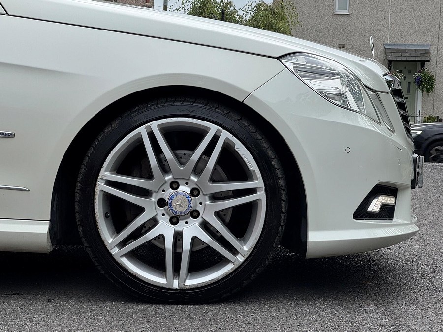 2010 Mercedes-Benz E Class photo 13