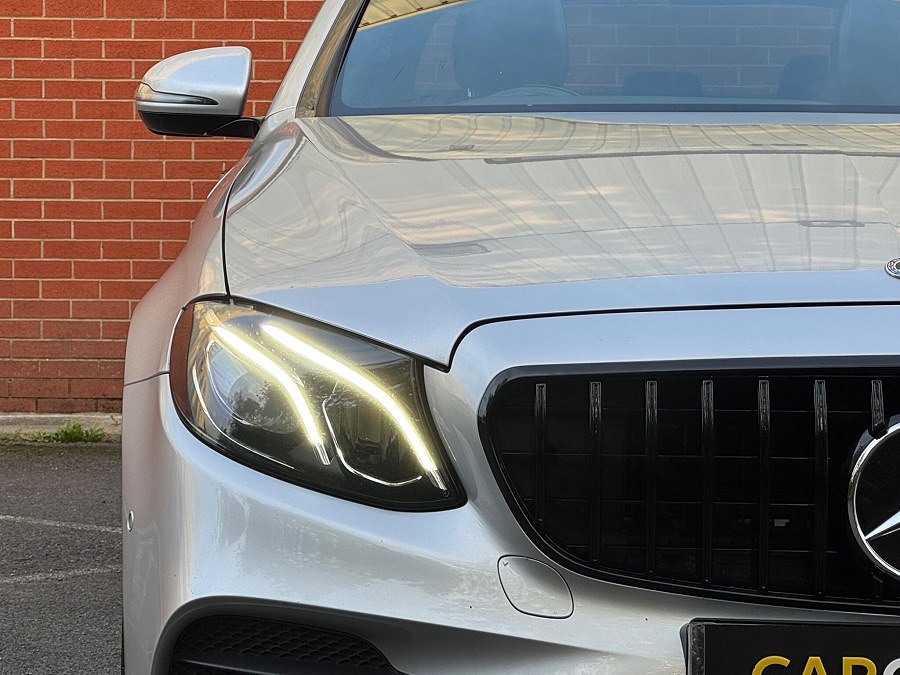 2018 Mercedes-Benz E Class photo 11