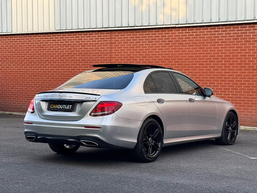 2018 Mercedes-Benz E Class photo 2