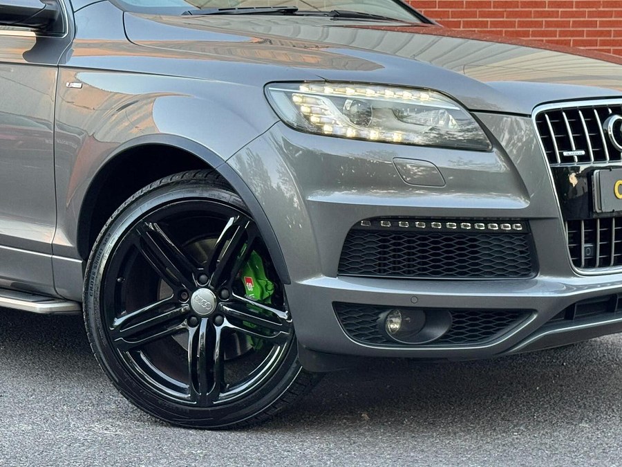 2012 Audi Q7 photo 11