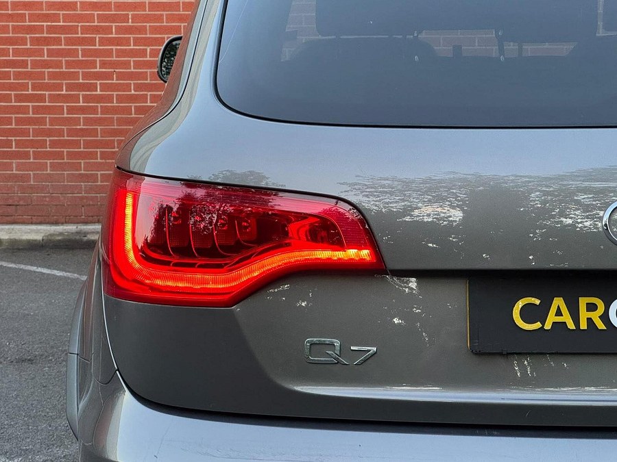 2012 Audi Q7 photo 13