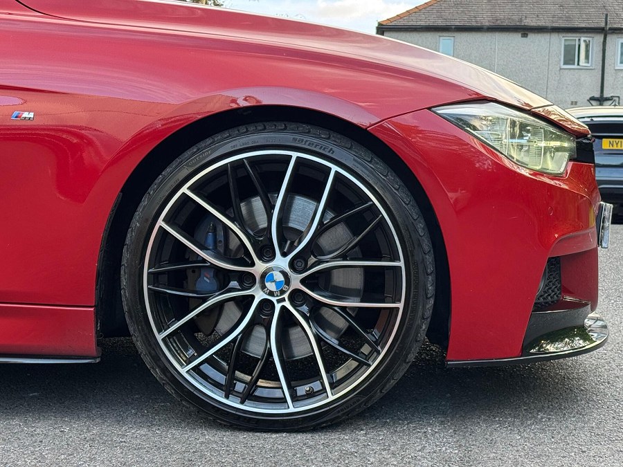 2015 BMW 3 Series photo 12