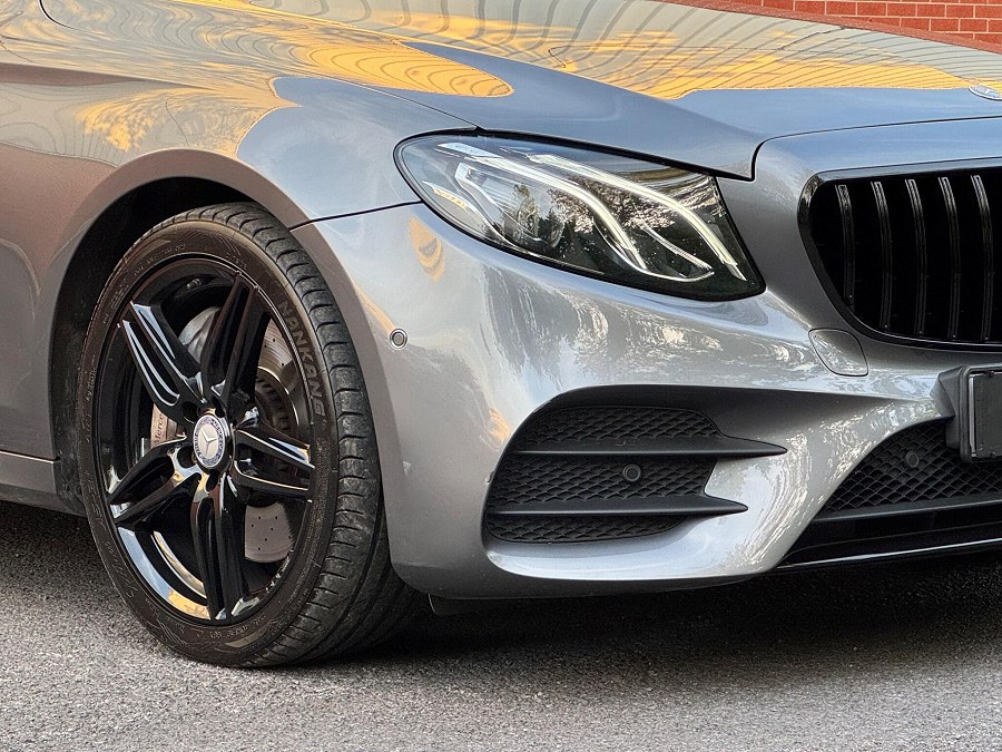 2016 Mercedes-Benz E Class photo 12