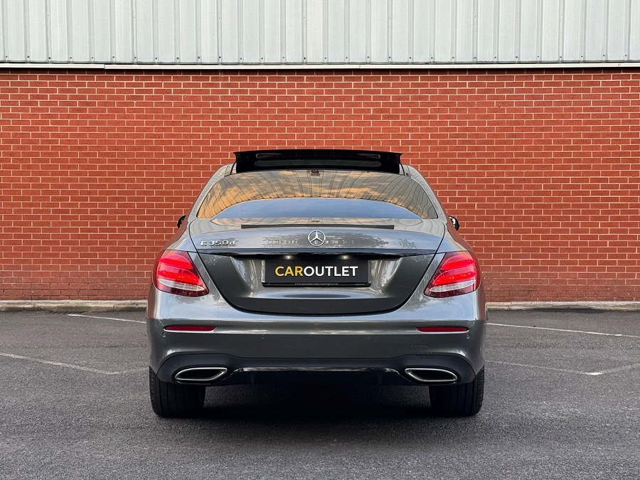 2016 Mercedes-Benz E Class photo 7