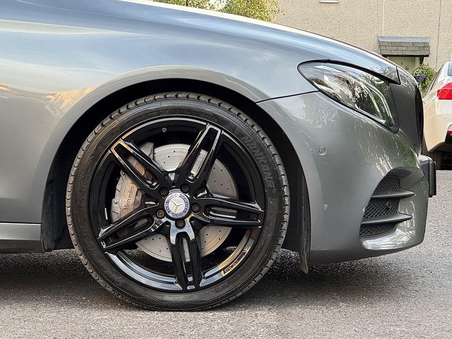 2016 Mercedes-Benz E Class photo 13
