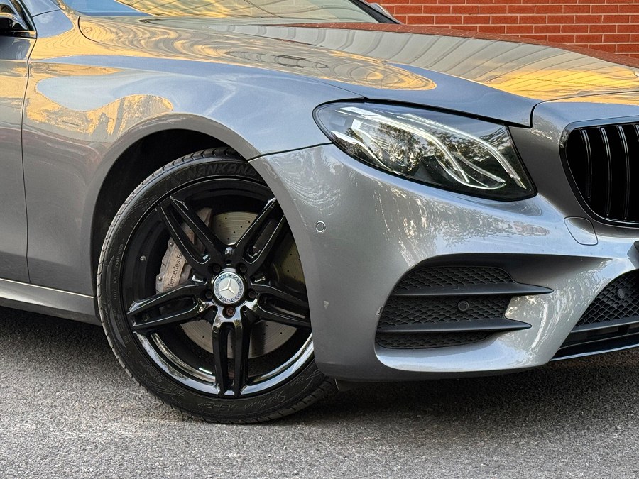 2016 Mercedes-Benz E Class photo 14