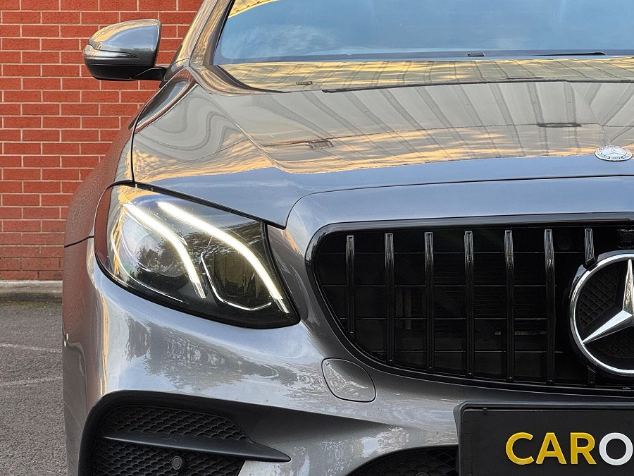 2016 Mercedes-Benz E Class photo 11