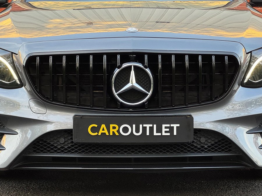 2016 Mercedes-Benz E Class photo 9