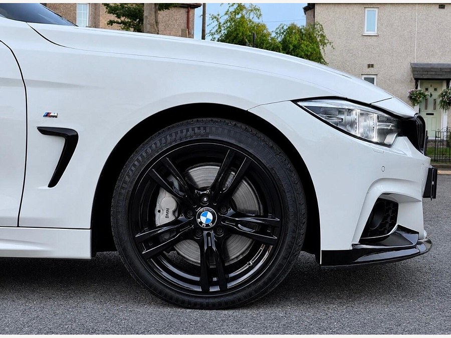 2015 BMW 4 Series photo 12